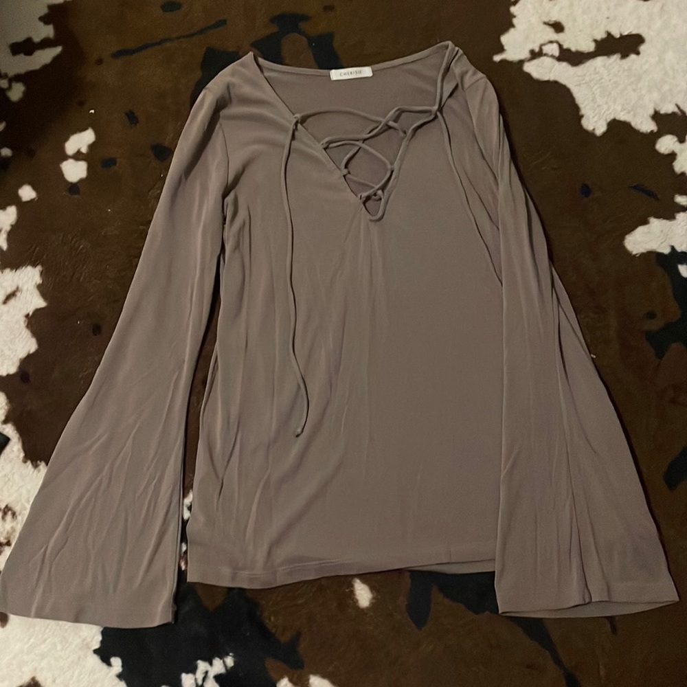 Cross Cross Bell Sleeve Top